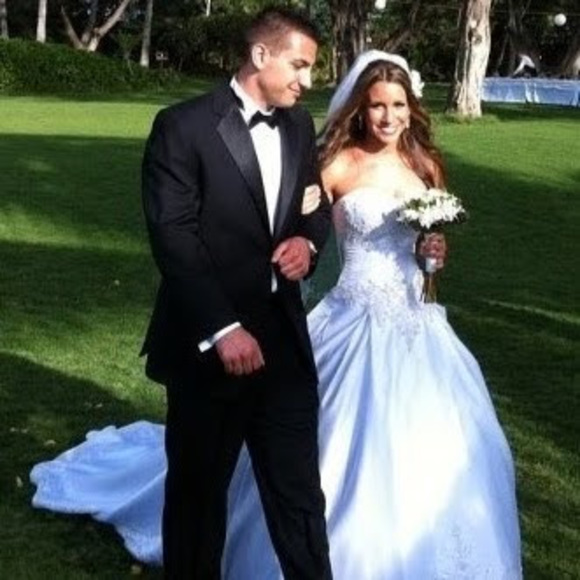 Meet your Posher, Nanea - Picture 1 of 1